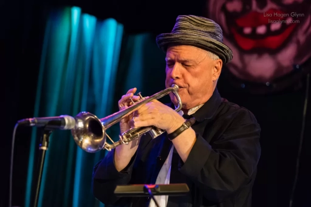 Jay Thomas sits in on trumpet.