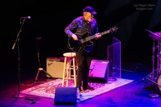 John Scofield Trio, Ft. Vicente Archer & Bill Stewart